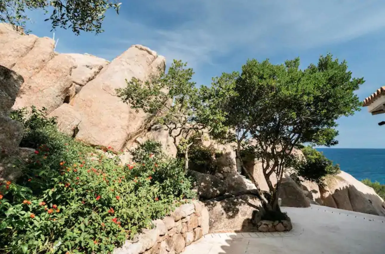 Villa Paradiso Baja Sardinia